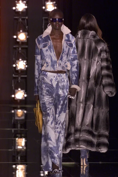 Look 22